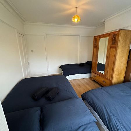 Big Family Room In Room At 2 Iveragh Rd-4 Dublin Zewnętrze zdjęcie