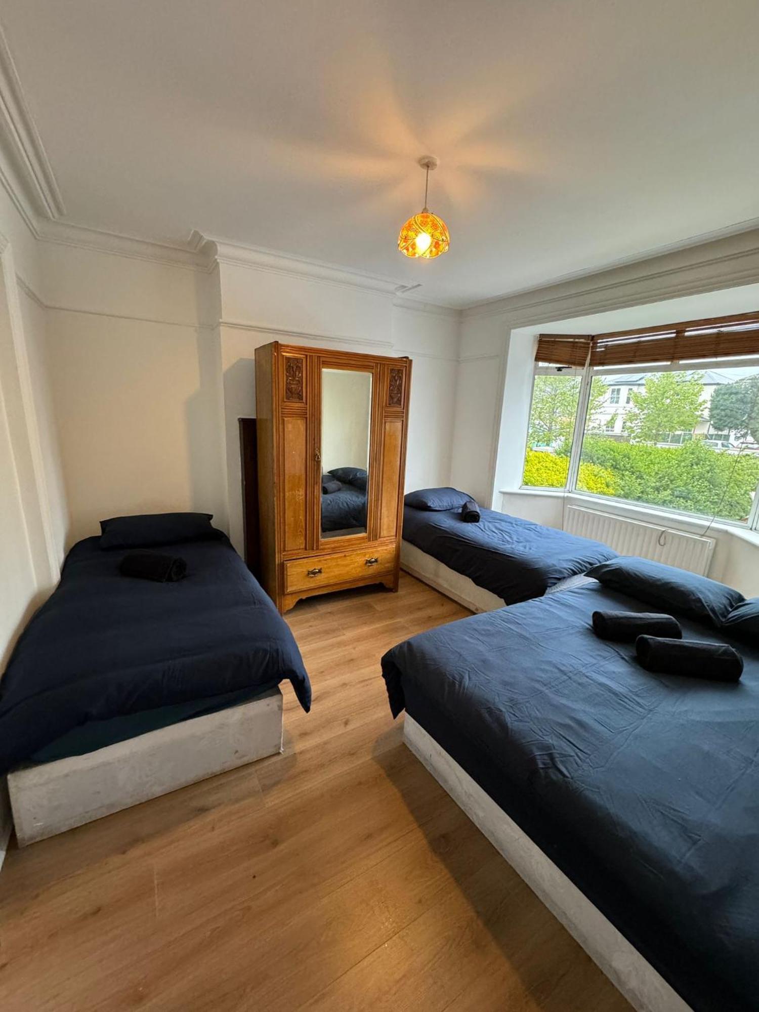 Big Family Room In Room At 2 Iveragh Rd-4 Dublin Zewnętrze zdjęcie